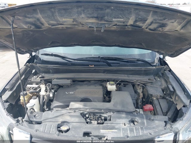 5N1DR2MM0HC639453 Nissan Pathfinder Sl