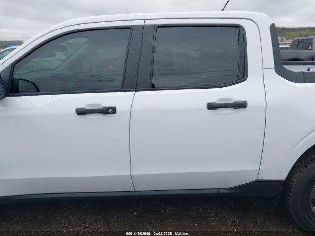 3FTTW8J94RRB40587 Ford Maverick Xlt