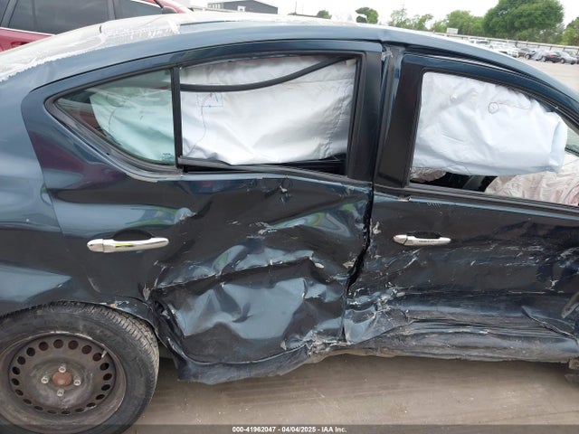 3N1CN7APXGL859731 Nissan Versa 1.6 Sv