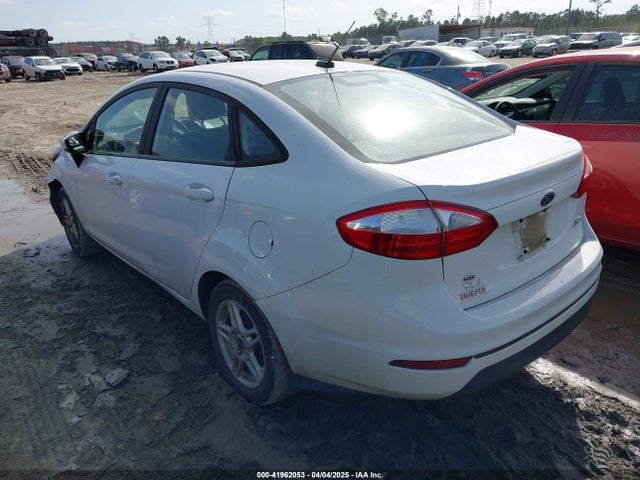 3FADP4BJ0JM128625 Ford FIESTA SE