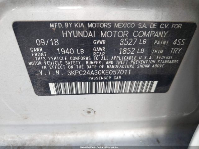 3KPC24A30KE057011 Hyundai ACCENT SE