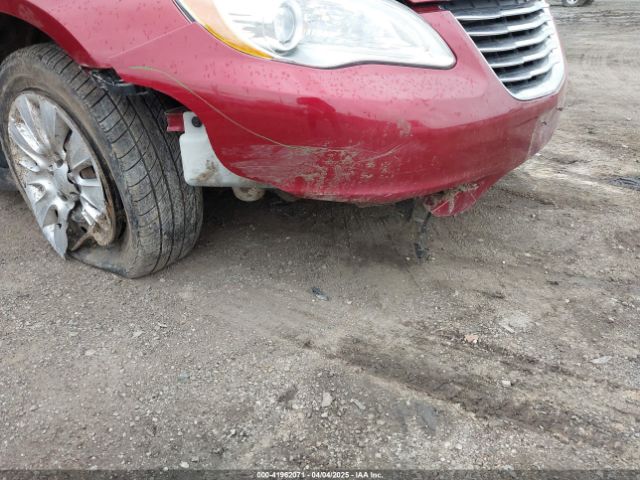 1C3CCBAB8EN175983 Chrysler 2014