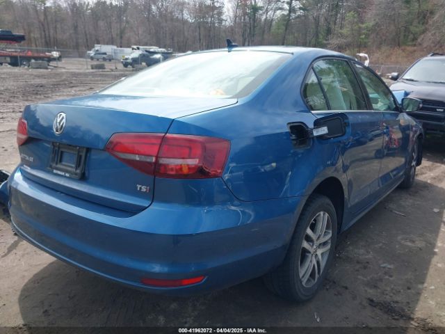 2017 VOLKSWAGEN JETTA 3VWDB7AJ0HM362489 Photo 3