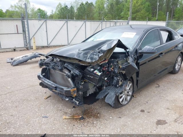 5NPE24AF8JH612834 Hyundai SONATA SE