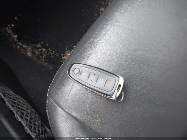 1FMCU9J93FUA46695 Ford Escape Titanium