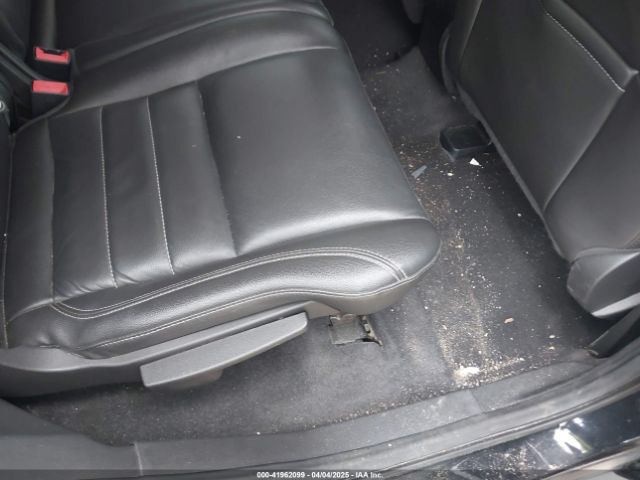 1FMCU9J93FUA46695 Ford Escape Titanium