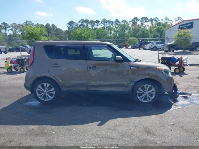 KNDJP3A53F7195085 KIA SOUL +