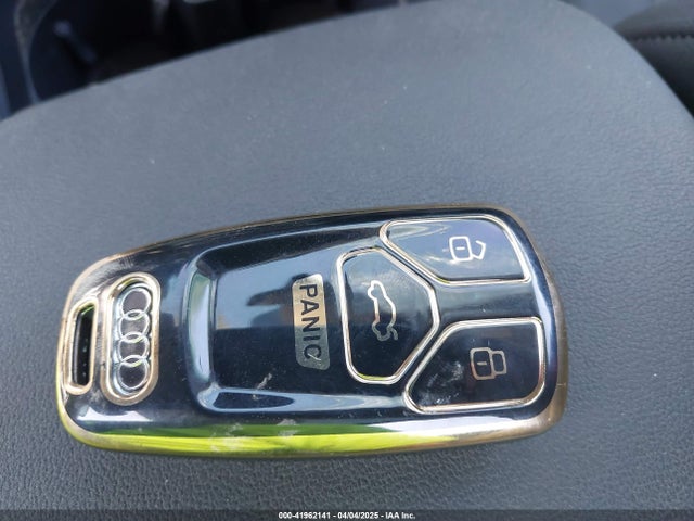 2022 AUDI Q5 WA1EAAFY8N2019875 Photo 10