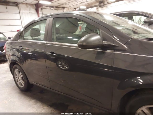 1G1JC5SH4F4163515 Chevrolet Sonic Lt Auto