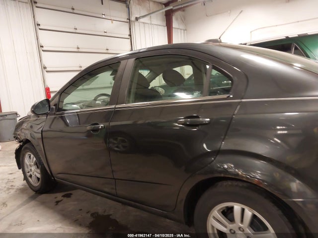 1G1JC5SH4F4163515 Chevrolet Sonic Lt Auto