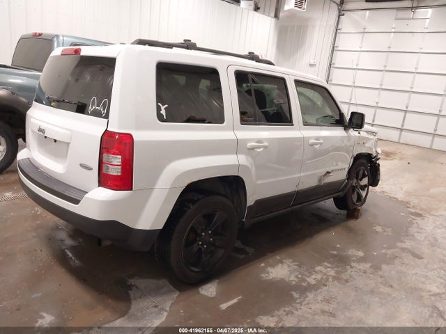 1C4NJPFB8ED717749 Jeep Patriot Latitude