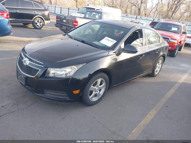 Chevrolet Cruze 1lt Auto 2014 1G1PC5SB7E7126154 Image 2