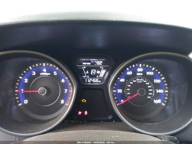 5NPDH4AE1FH607709 Hyundai Elantra Limited