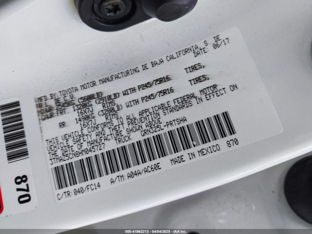 3TMAZ5CN8HM045727 Toyota Tacoma Sr5 V6