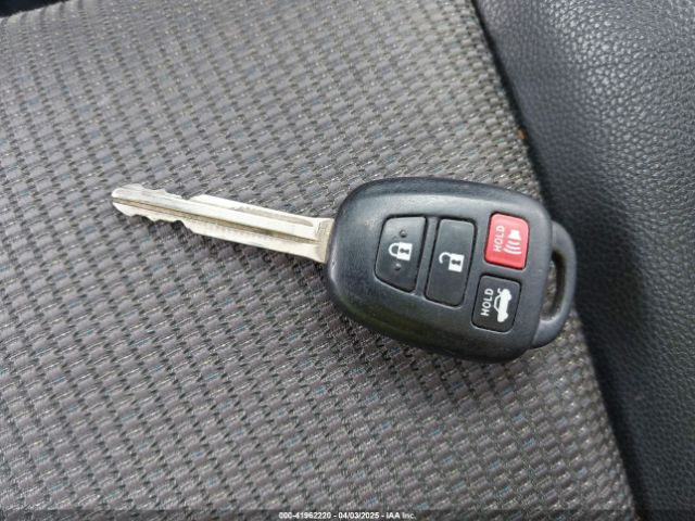 5YFBURHE6FP268227 Toyota Corolla S Plus
