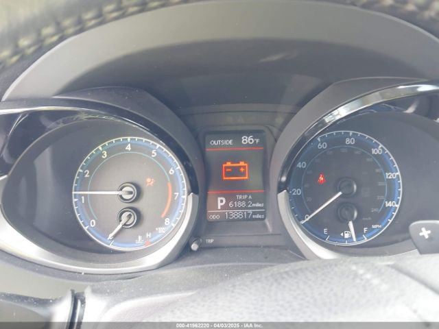 5YFBURHE6FP268227 Toyota Corolla S Plus