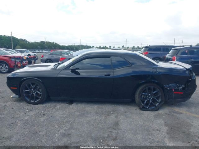 2C3CDZJG6PH695225 Dodge Challenger Gt