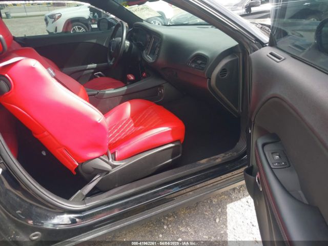 2C3CDZJG6PH695225 Dodge Challenger Gt
