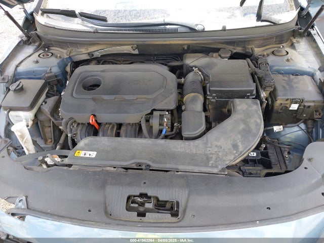 5NPE24AFXHH587980 Hyundai SONATA SE