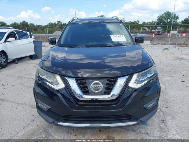 5N1AT2MT8HC773039 Nissan Rogue Sl