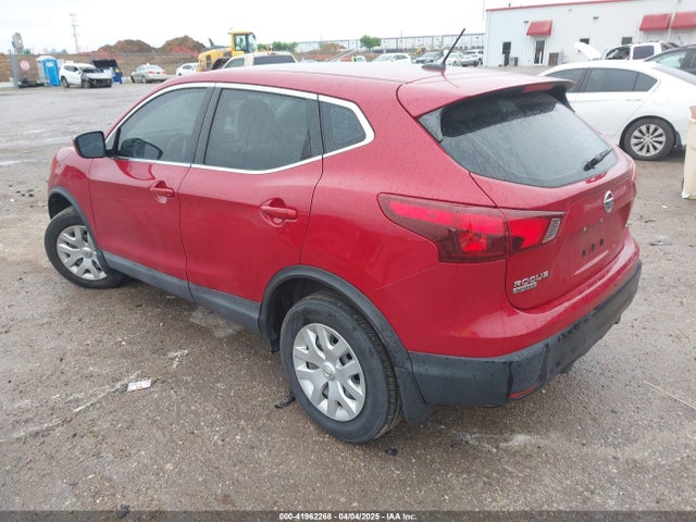 JN1BJ1CP0JW162961 Nissan Rogue Sport S