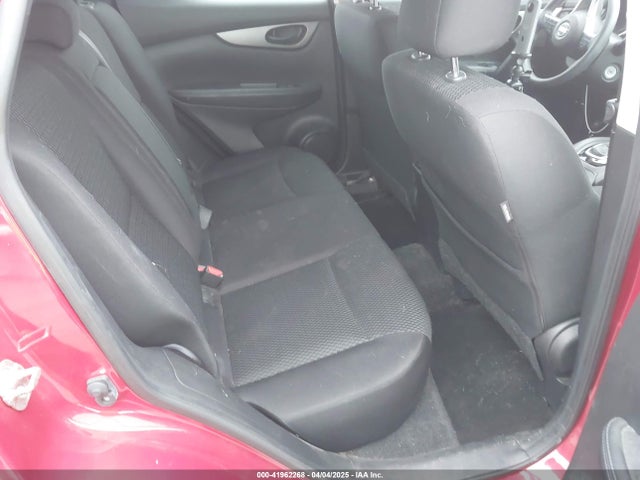 JN1BJ1CP0JW162961 Nissan Rogue Sport S