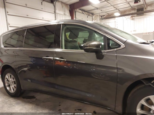 Chrysler Pacifica Touring L Awd 2023 2C4RC3BG3PR593105 Image 13