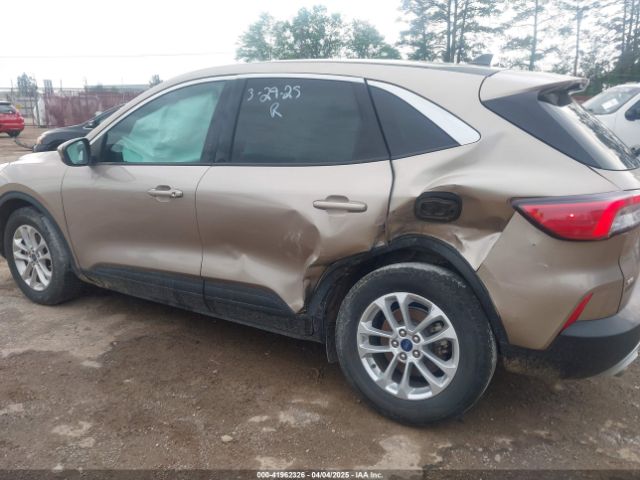 1FMCU0G69LUB30539 Ford ESCAPE SE