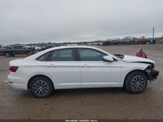 3VWC57BU2MM046016 Volkswagen Jetta 1.4t R-line/1.4t S/1.4t Se