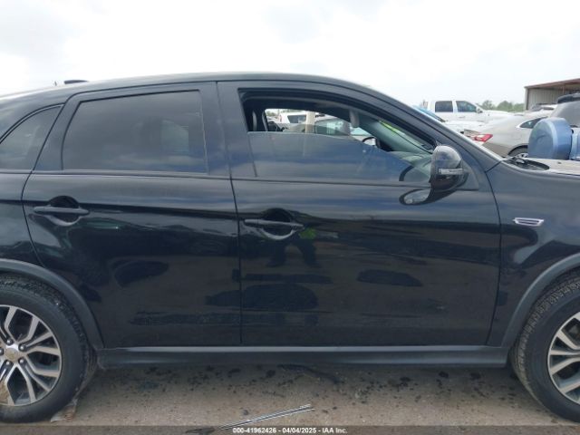 JA4AP3AU0HZ050028 Mitsubishi Outlander Sport 2.0 Es