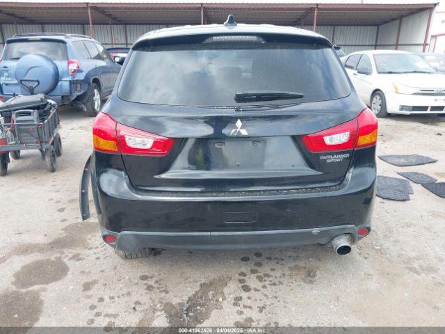 JA4AP3AU0HZ050028 Mitsubishi Outlander Sport 2.0 Es