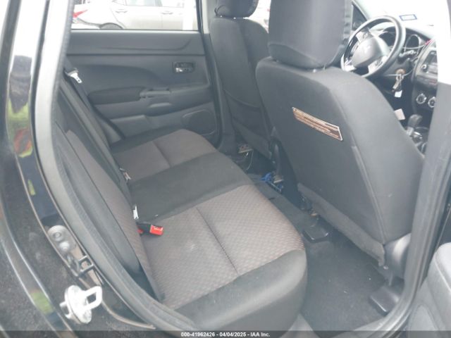 JA4AP3AU0HZ050028 Mitsubishi Outlander Sport 2.0 Es