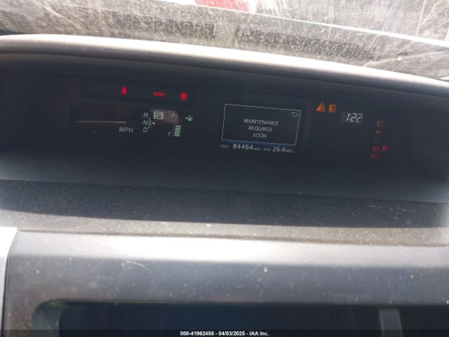 JTDZN3EU3HJ073987 Toyota Prius V Four