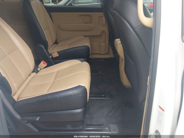 KNDMB5C17L6577445 KIA SEDONA EX