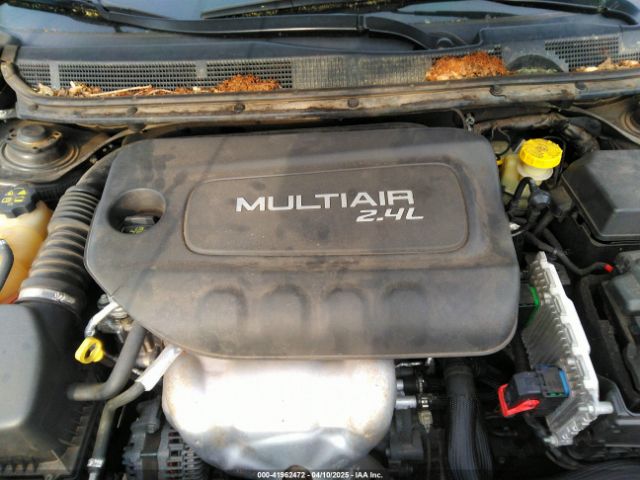 1C3CDFCB3ED740633 Dodge Dart Limited