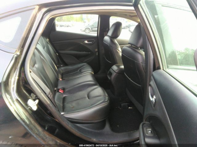 1C3CDFCB3ED740633 Dodge Dart Limited
