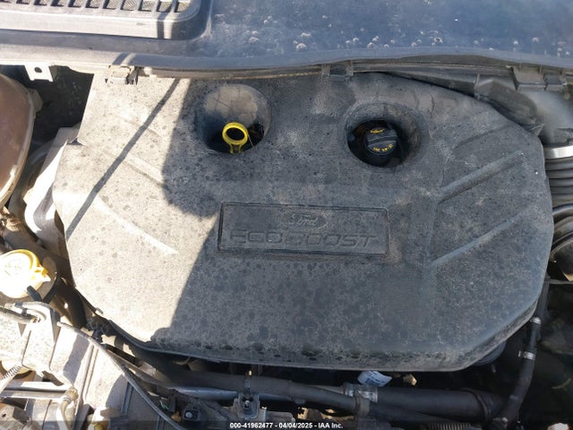 1FMCU9G96KUB83387 Ford ESCAPE SE