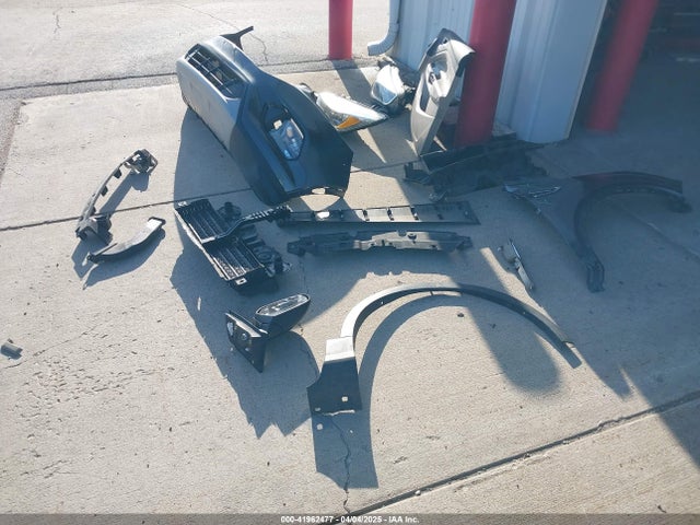 1FMCU9G96KUB83387 Ford ESCAPE SE