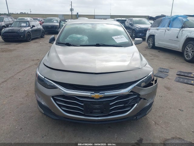 1G1ZD5ST7NF163788 Chevrolet Malibu Fwd Lt