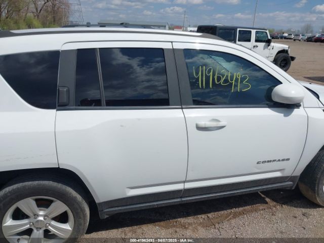 1C4NJDEB1GD616457 Jeep Compass Latitude