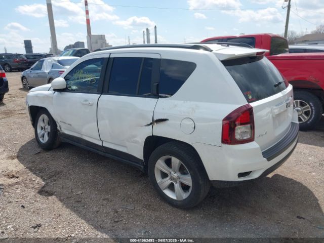1C4NJDEB1GD616457 Jeep Compass Latitude