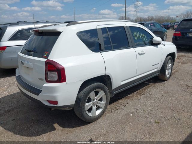 1C4NJDEB1GD616457 Jeep Compass Latitude