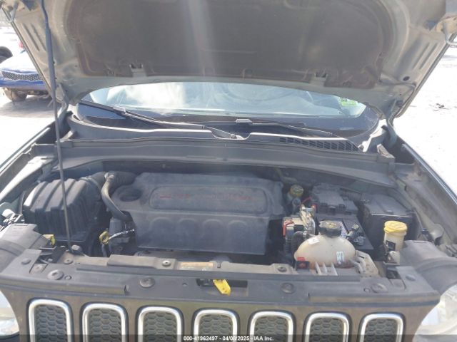 ZACCJBBBXHPG59178 Jeep Renegade Latitude 4x4