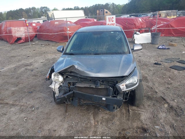3KPA24ADXME406355 KIA gamma ii