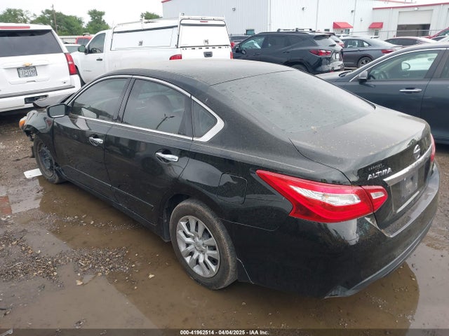 1N4AL3AP1HN364313 Nissan Altima 2.5 S