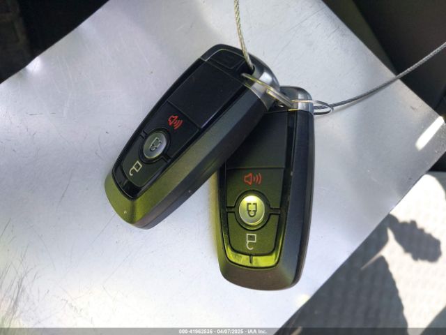 1FMCU9G63LUA27153 Ford ESCAPE SE