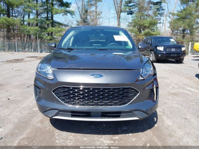 1FMCU9G63LUA27153 Ford ESCAPE SE