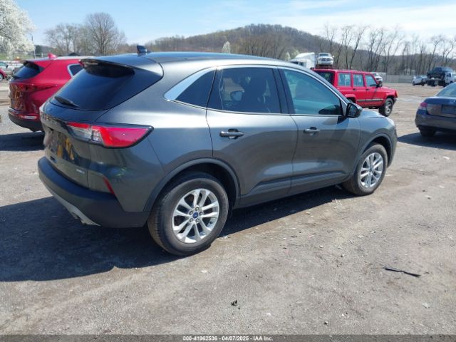 1FMCU9G63LUA27153 Ford ESCAPE SE