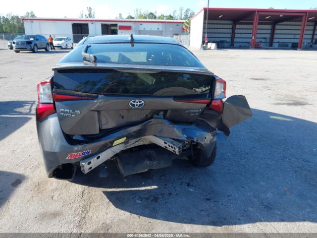 JTDL9MFU6M3026191 Toyota Prius Xle Awd-e