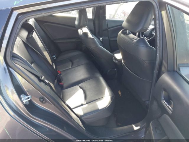 JTDL9MFU6M3026191 Toyota Prius Xle Awd-e